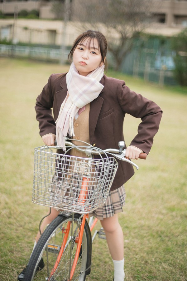 山本杏　【増量版　全５０Ｐ】ヤンマガアザーっす！＜ＹＭ２０２４年１１号未公開カット＞　ヤンマガデジタル写真集 02940dcb8e7e87e