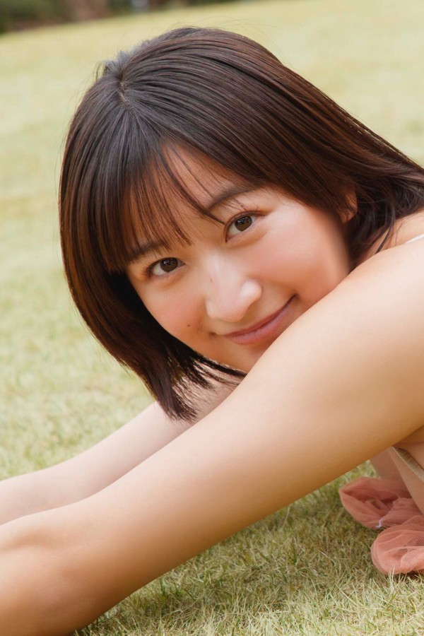 榎原依那 9本写真合集 1ff04373b3aa187 35