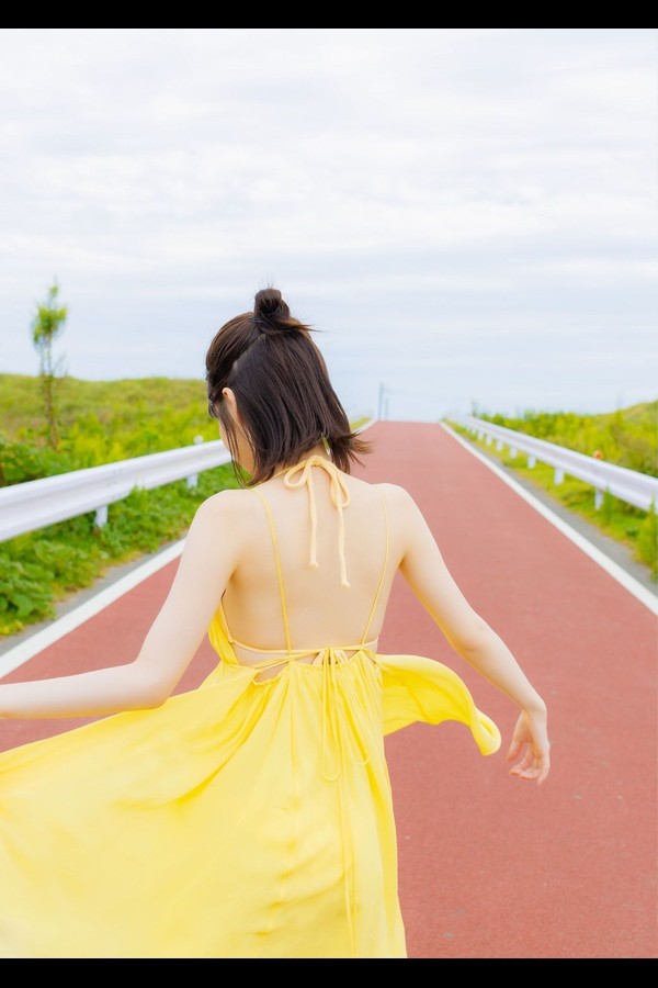 礒部花凜 5本写真合集 3c8277dc70ff5cb 24