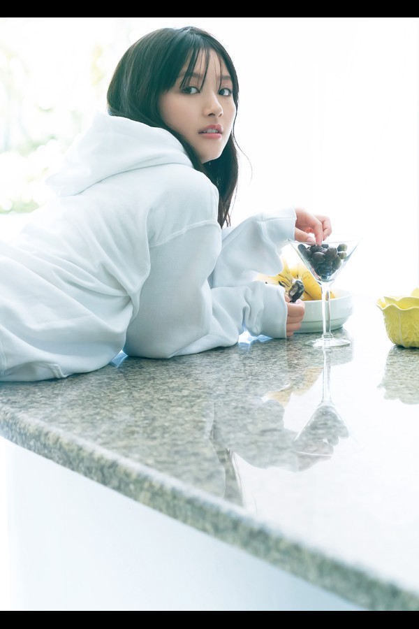 大和田南那 38本写真合集 3c8277dc70ff5cb 26