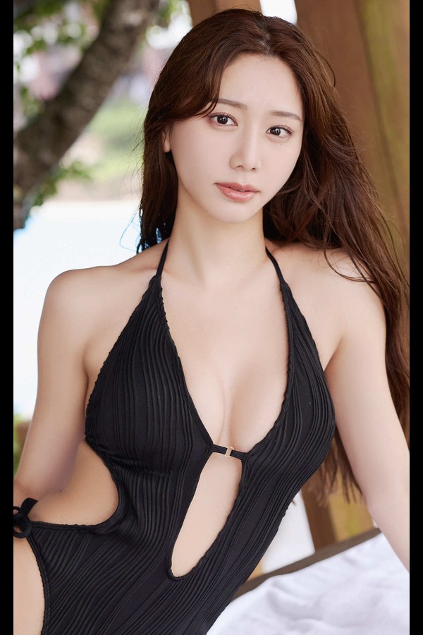 斎藤恭代 11本写真合集 457cb65fe33c8bf