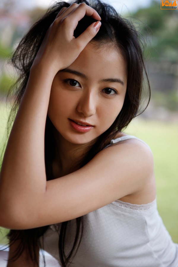 高田里穗 11本写真合集 5478217b15ee9e7