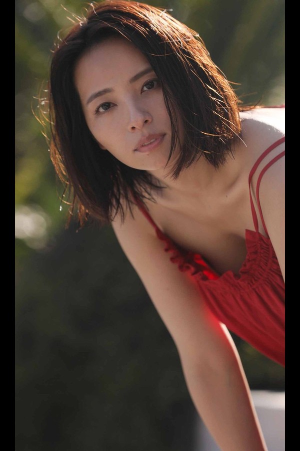 水崎綾女 3本写真合集 8569665d4ac210e 164