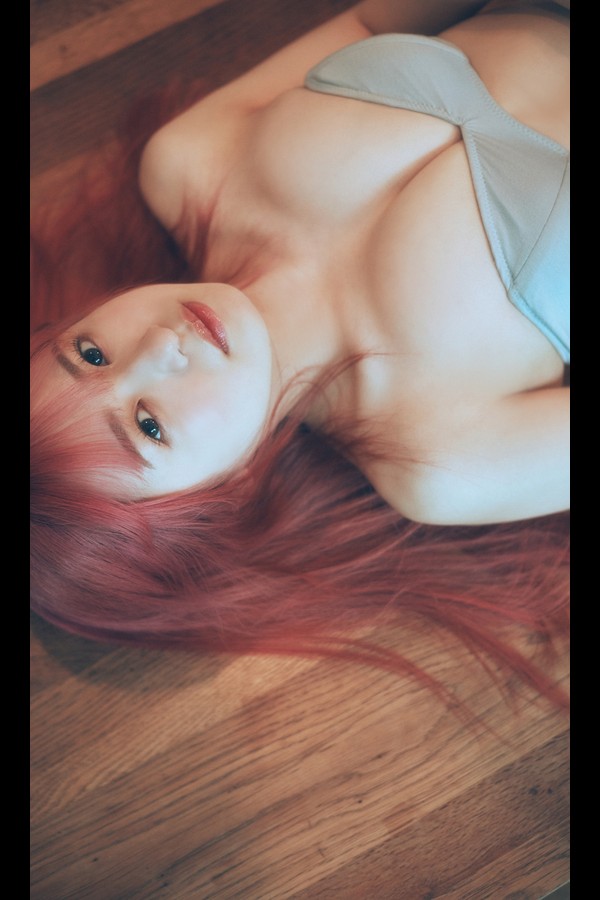 早川渚紗 2本写真合集 86b05a78ac80f9f 146