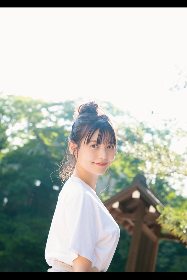 上坂堇 8本写真合集 86b05a78ac80f9f 172