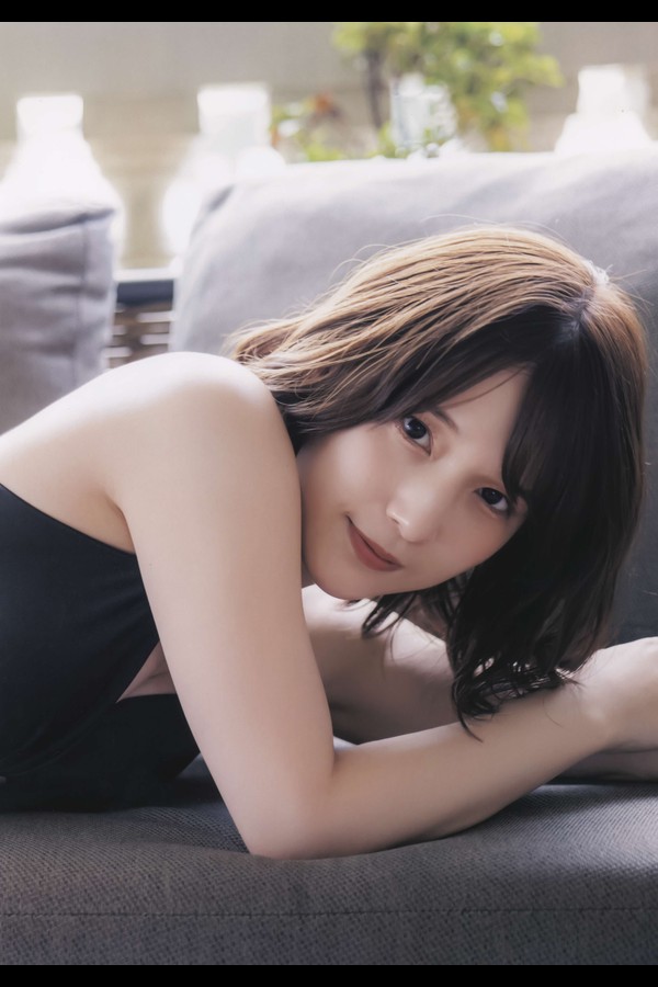 内田真礼 2本写真合集 86b05a78ac80f9f 79