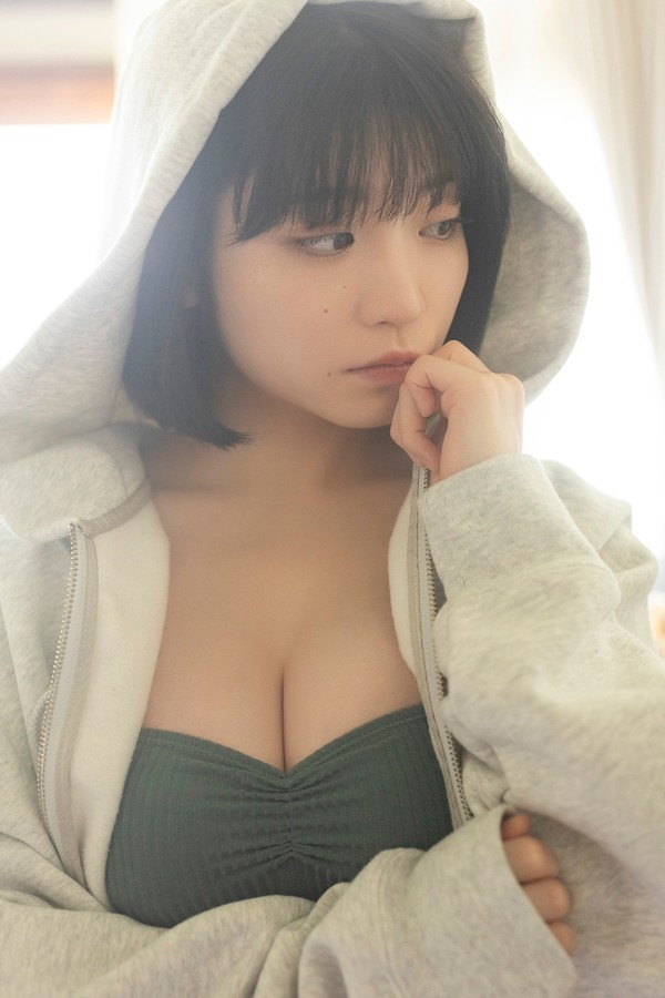 根本凪 4本写真合集 8acd05053c837c6 255