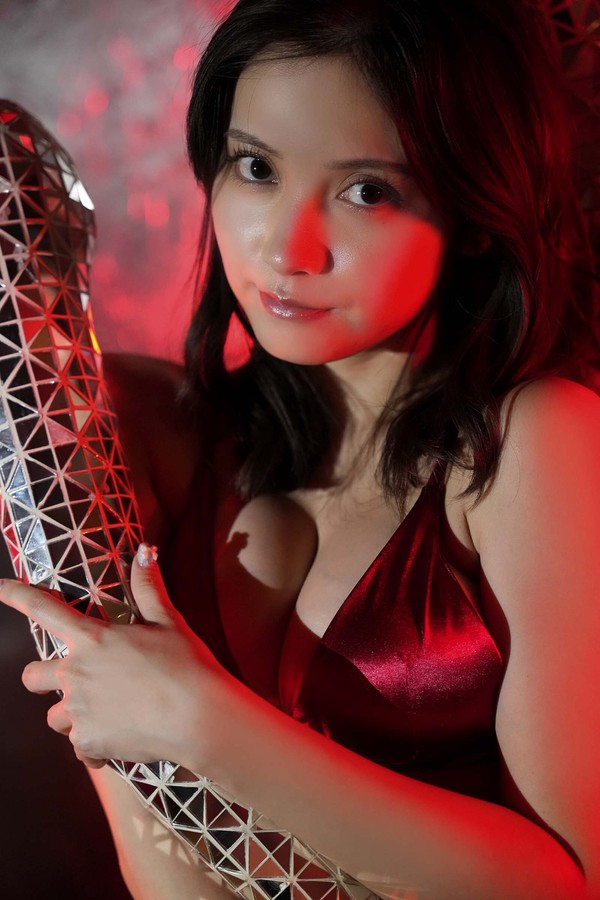 桃月なしこ 26本写真合集 8ec2f24d1feffa0 1