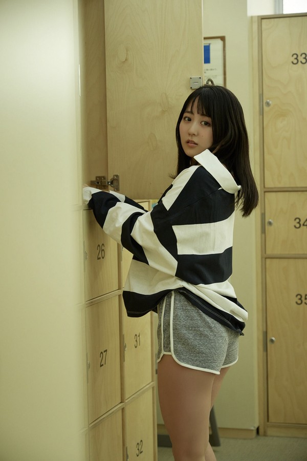 福井梨莉華 5本写真合集 8fe8397d7198e42 2