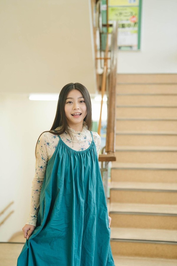 稲光亜依 2本写真合集 c119f31146831c0 9