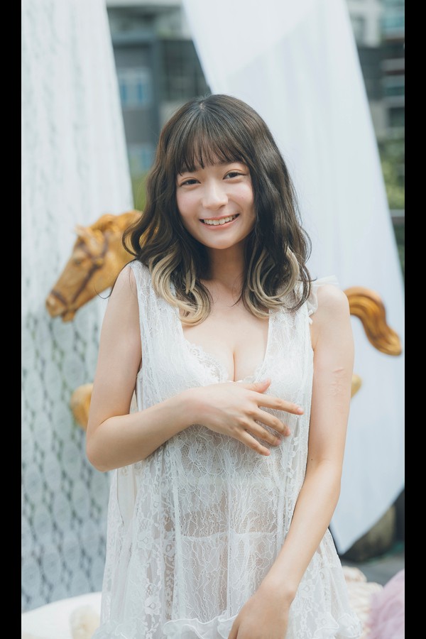 【デジタル限定】まいきち写真集「眠れない夢」 (週プレ PHOTO BOOK) c88f4d99fd17603 35