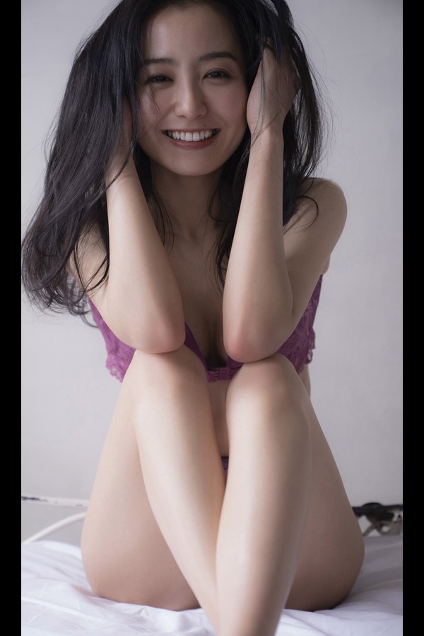 高田里穗 11本写真合集 e47394400d46a98 4