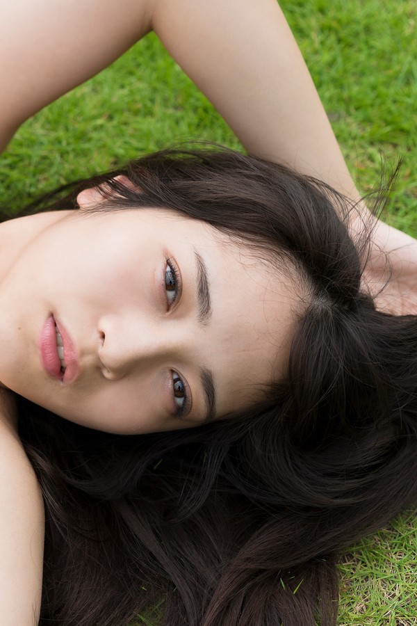 黒嵜菜々子 29本写真合集 e6f9132a5e1ed5c 44