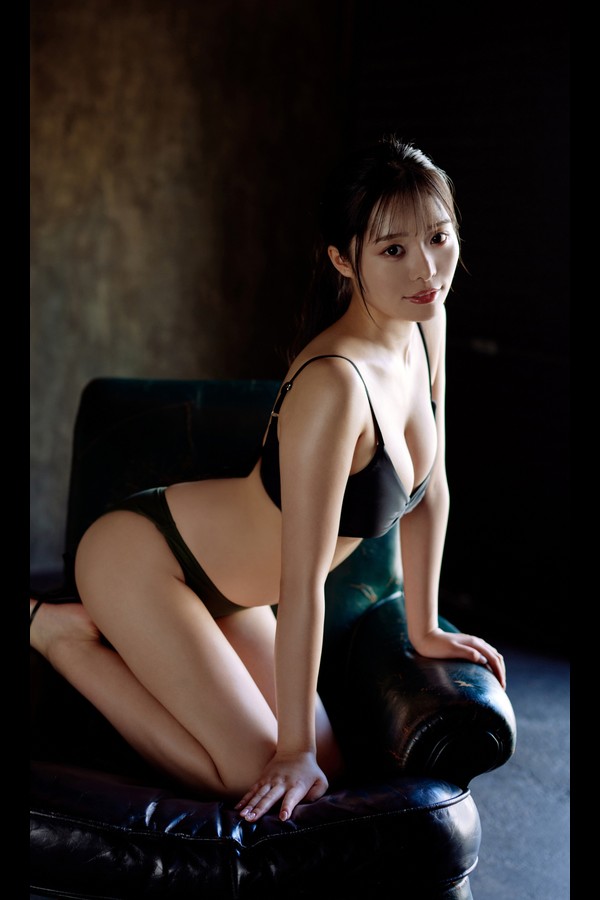 高鶴桃羽 写真集「Awakening」 (週プレ PHOTO BOOK)【デジタル限定】 e836acc61d9d916 39