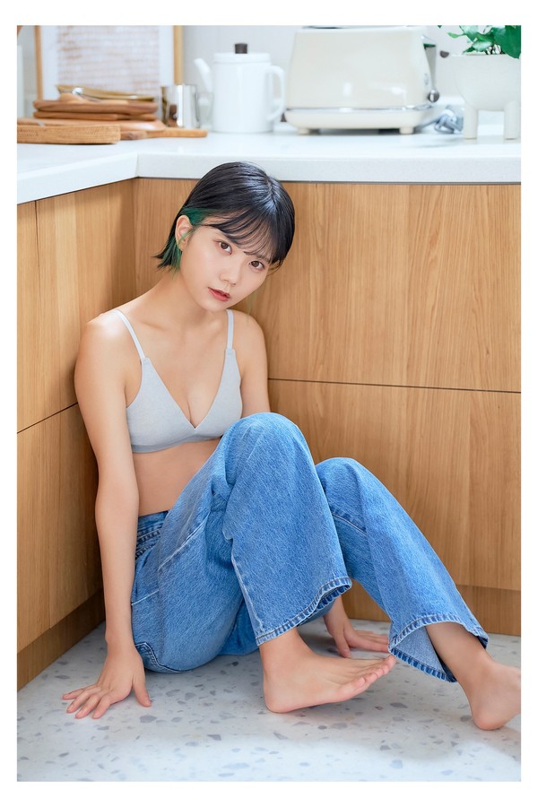 かれしちゃん 3本写真合集 e836acc61d9d916 55