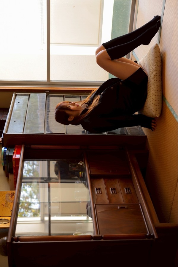 月野もも 公式フォトブック MOMO100% f338c45e3fc9c96 31