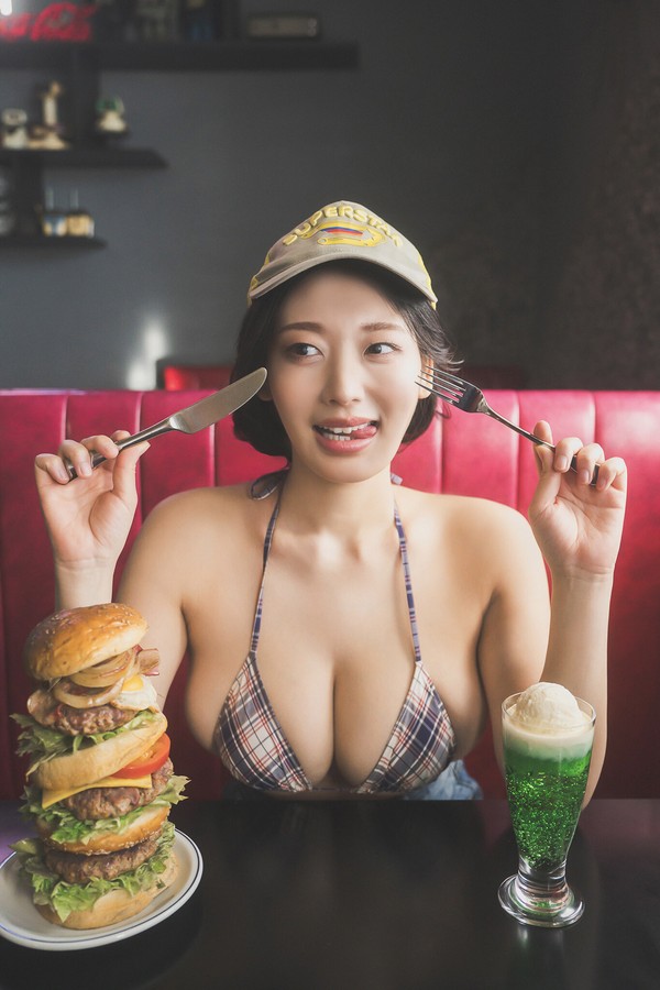 風吹ケイ 写真集 StrawberrySoda f338c45e3fc9c96 32