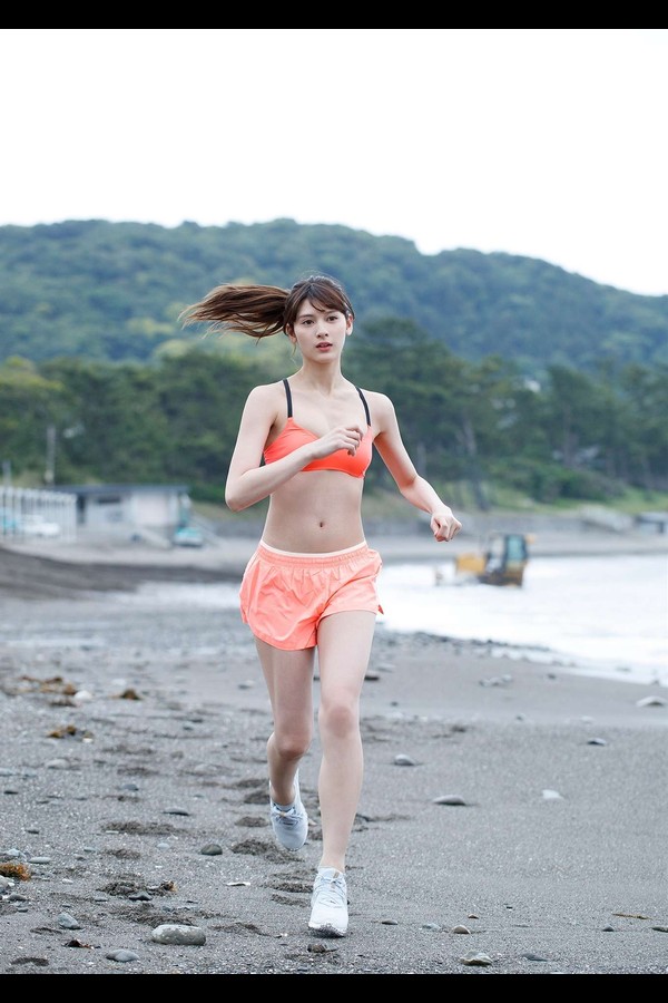 安洁拉芽衣 40本写真合集 feff4f9548e78e0 94