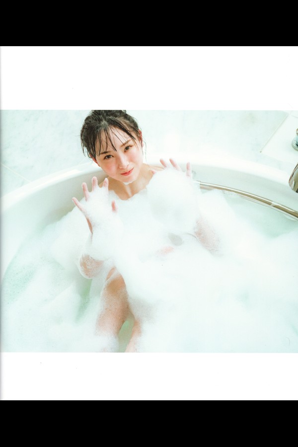 梅山恋和1st写真集 恋する人 2022.03.17 preview001 05 3