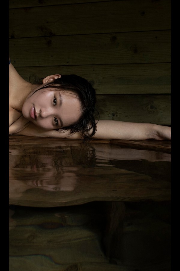 本郷柚巴 3本写真合集 5b25423cab0435f 39