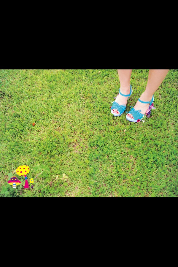 能年玲奈1stフォトブック「ぐりぐりぐるみ」 (TOKYO NEWS MOOK) 5b25423cab0435f 7