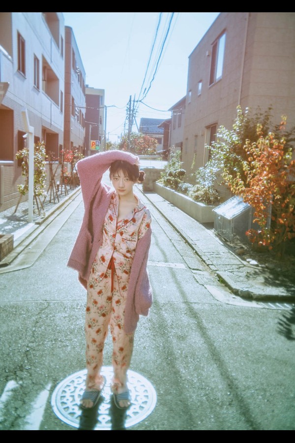 尊みを感じて桜井「toutopia」 BRODYデジタル写真集 8569665d4ac210e 1