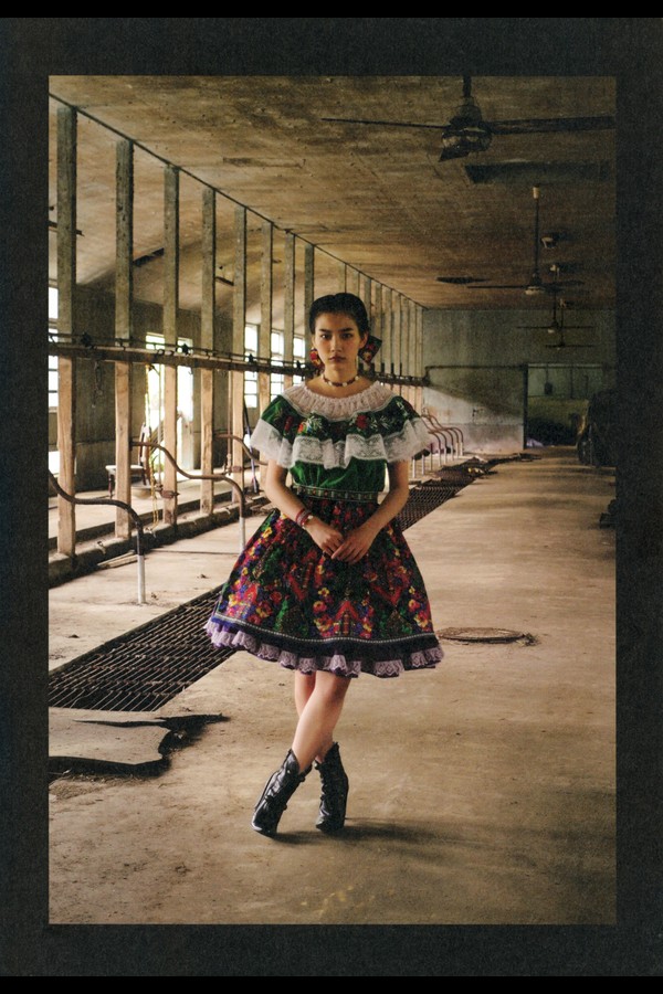 能年玲奈1stフォトブック「ぐりぐりぐるみ」 (TOKYO NEWS MOOK) 86b05a78ac80f9f 14