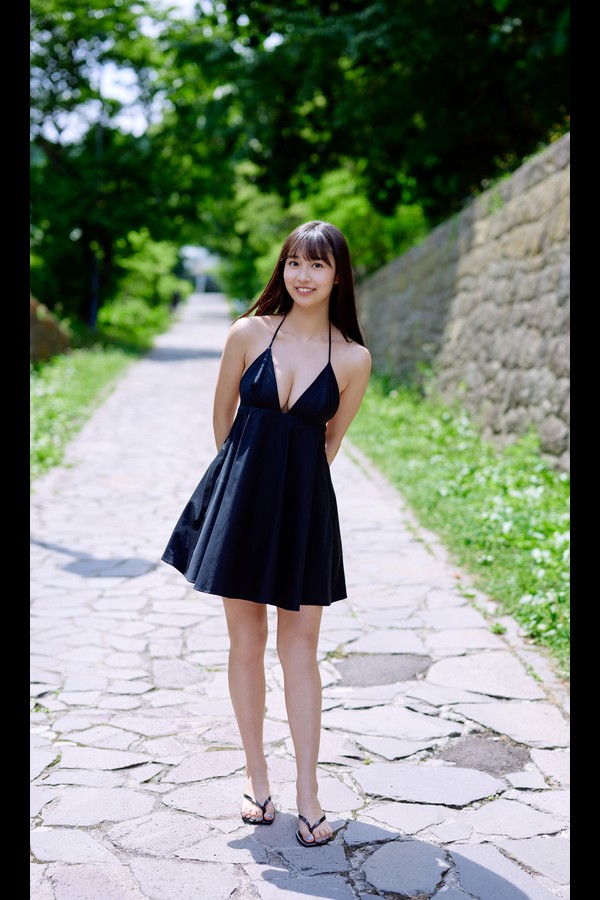 溝端葵 4本写真合集 86b05a78ac80f9f