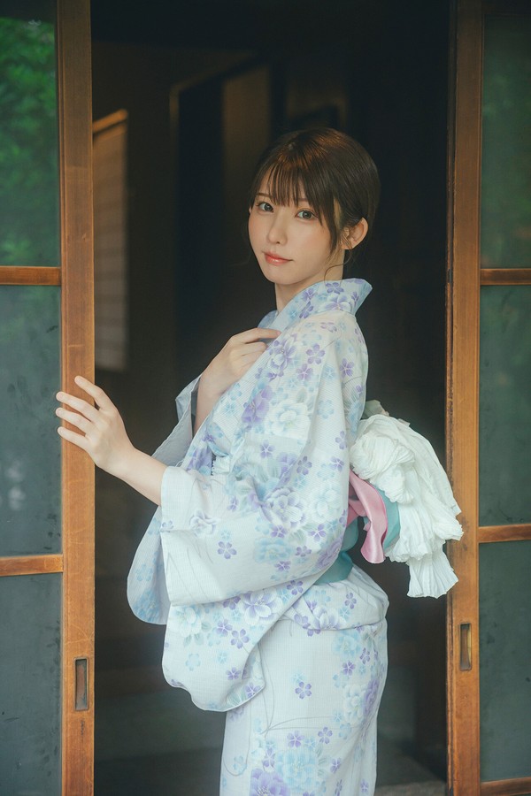 えなこ 9本写真合集 8acd05053c837c6 33