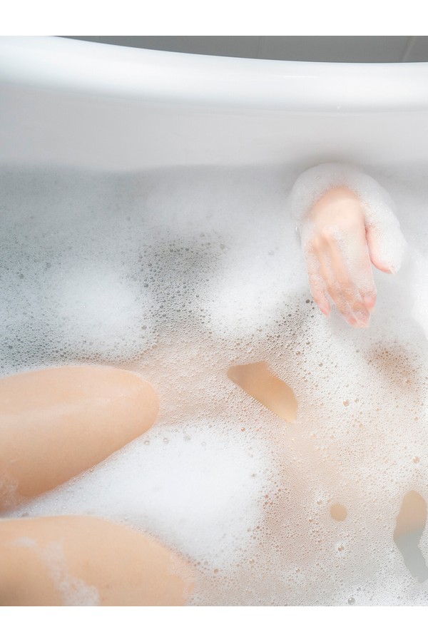 三上悠亜「ICONIC」【ヤングチャンピオンデジグラ】 8acd05053c837c6 63