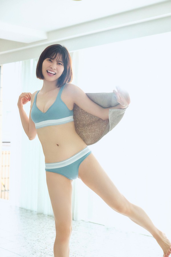 荒木佐保里　【増量版　全５０Ｐ】ヤンマガアザーっす！＜ＹＭ２０２４年３３号未公開カット＞　ヤンマガデジタル写真集【電子書籍】[ 荒木佐保里 ](1) 8acd05053c837c6 89