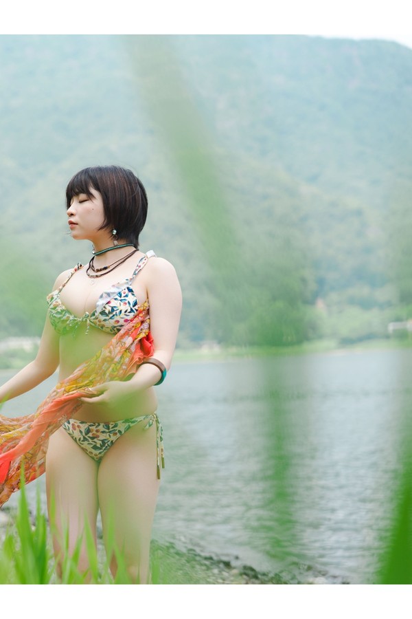 根本凪 5本写真合集 be3afa1aa666c3b 10