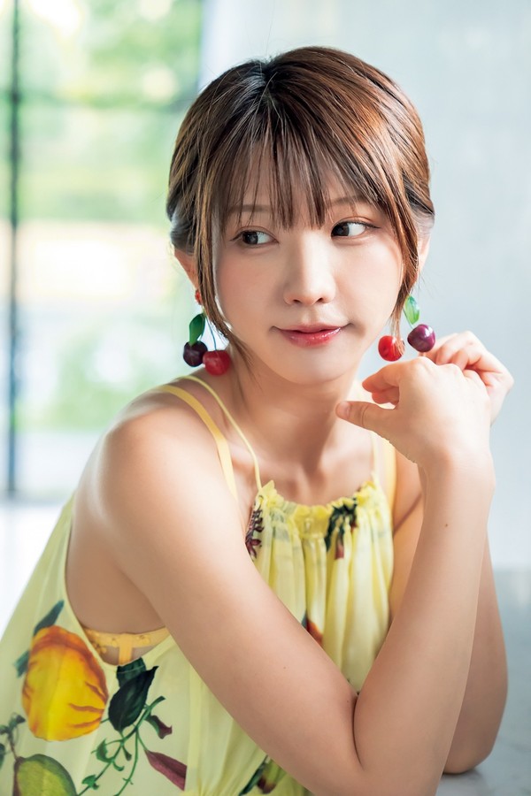 えなこ 9本写真合集 e6444c6893f7ef1 4