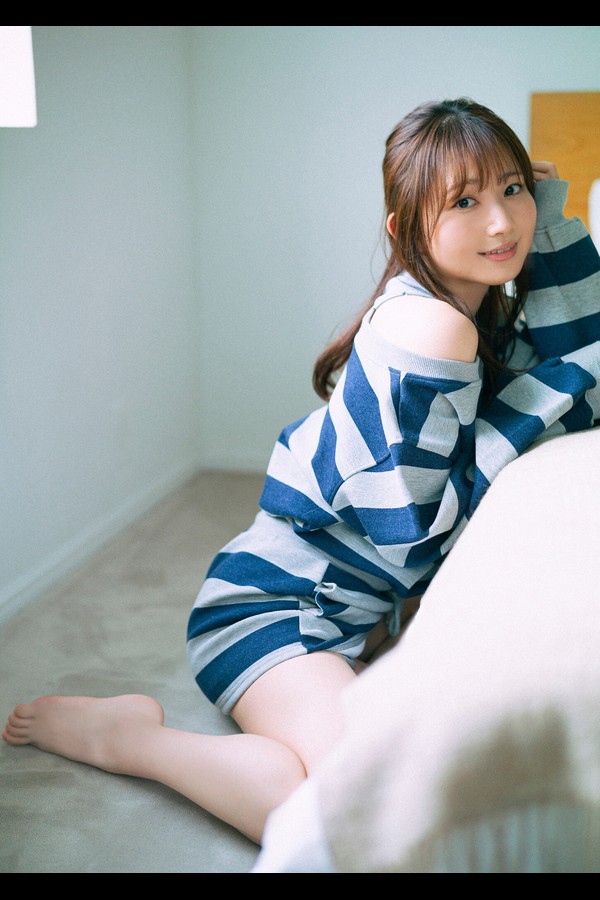 青山なぎさ　Blue Line スピサン グラビアフォトブック e836acc61d9d916 29