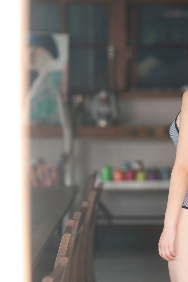 PlatinumFLASHデジタル写真集　佐山すずか　週末彼女 e836acc61d9d916 77