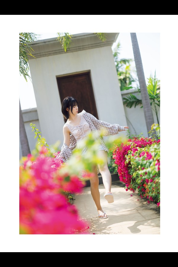 Liyuu 2本写真合集 f338c45e3fc9c96 81