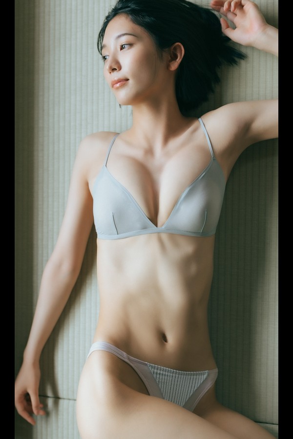 【デジタル限定】小貫莉奈写真集「愛おしく」 (週プレ PHOTO BOOK) preview001 06 12