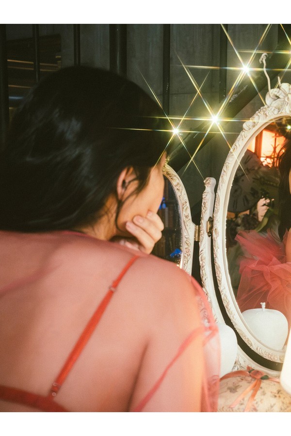 松本日向　寂しがり屋のLovely Doll PARADEデジタルフォトブック 001 松本日向 寂しがり屋のLovely Doll PARADEデジタルフォトブック