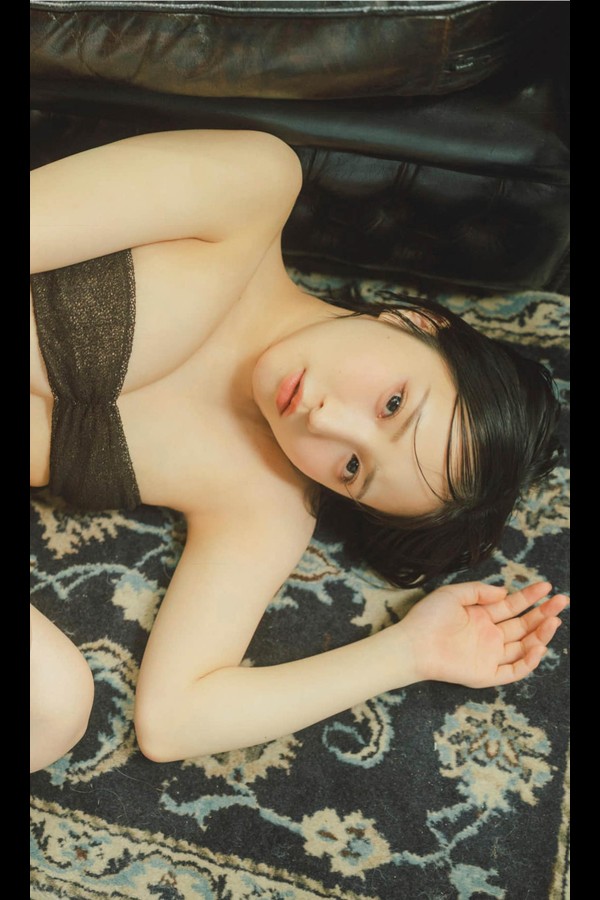 【デジタル限定】五木ゆうり写真集「恋するショートカット」 preview001 01 142