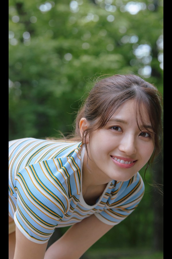 【デジタル限定】大和田南那写真集「深い森の中で」 (週プレ PHOTO BOOK) preview001 01 182