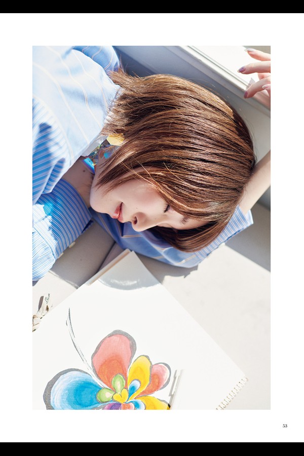 上田丽奈“アトリエＲｅｉｎａ” オフィシャルフォトブック ＤＲＡＷＩＮＧ preview001 01 209