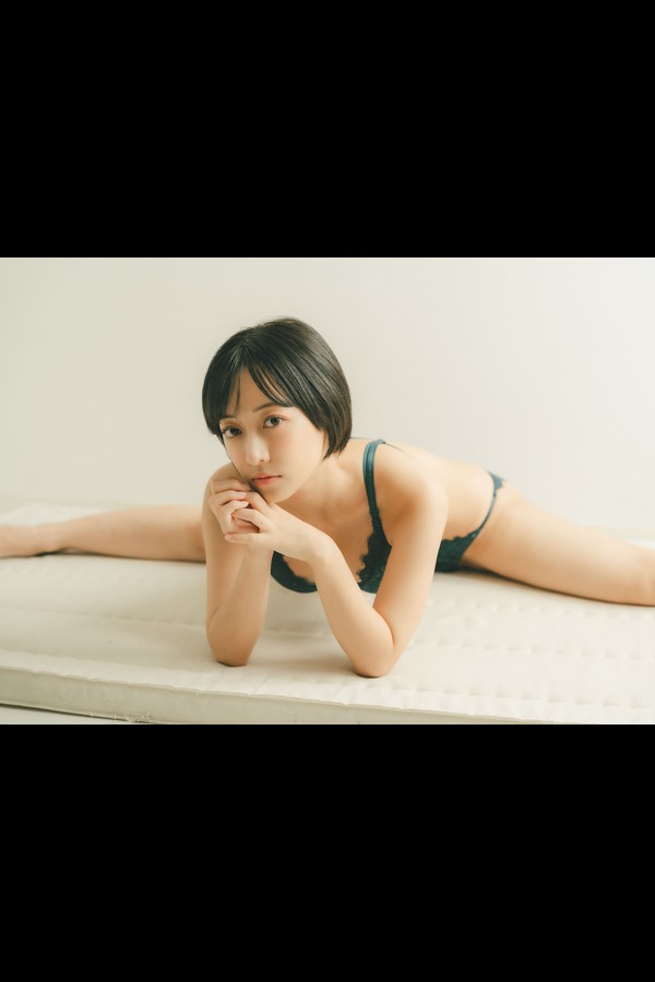 ミンミコ「Flow」デジタル写真集 preview001 01 56