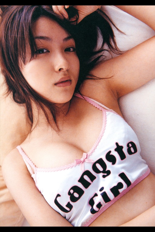 瀬戸早妃写真集私生活 preview001 01 75