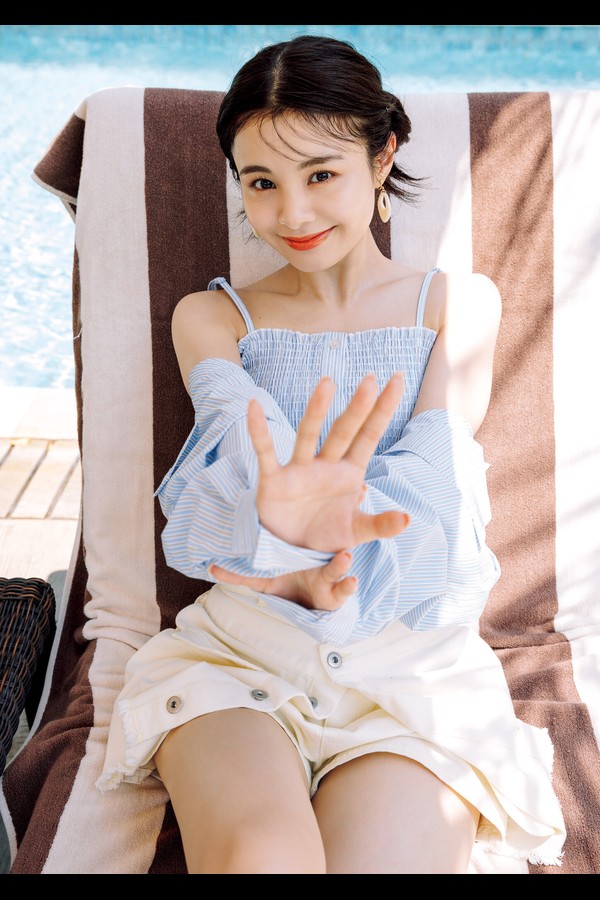 本間日陽3rd写真集 プレパレーション【電子特典付き】 preview001 02 106