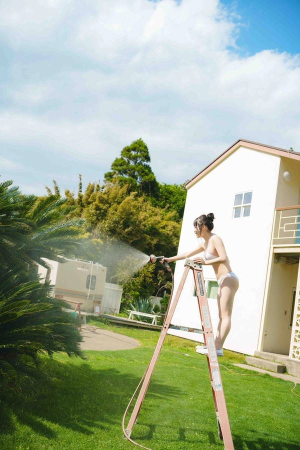 岸みゆ「超小型女子の破壊力抜群ボディ」SPA！デジタル写真集 (ＳＰＡ！ＢＯＯＫＳ) preview001 02 189