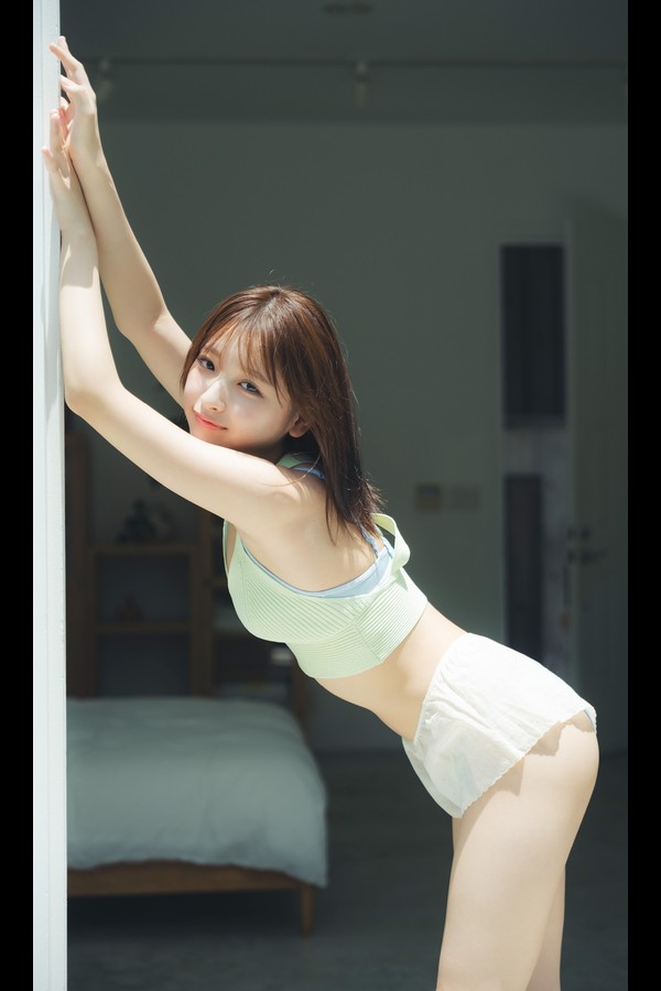 一ノ瀬瑠菜 2本写真合集 preview001 02 4