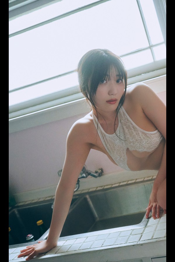 【デジタル限定】小日向優花写真集「やわらかく果てしなく」 (週プレ PHOTO BOOK) preview001 04 141