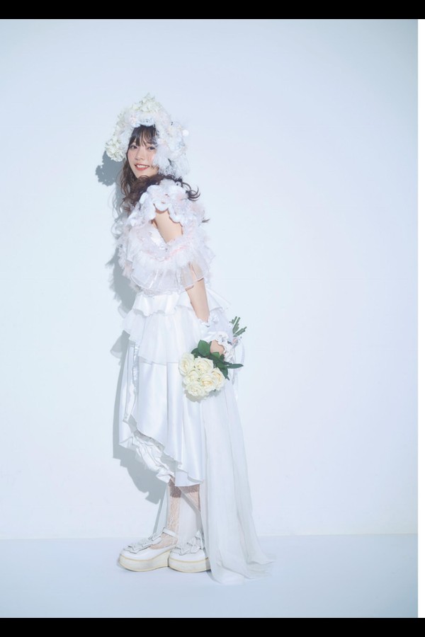 Twinkle Moments No.2 コントラスト 真楪伶 10th Anniversary Photo Book preview001 04 205