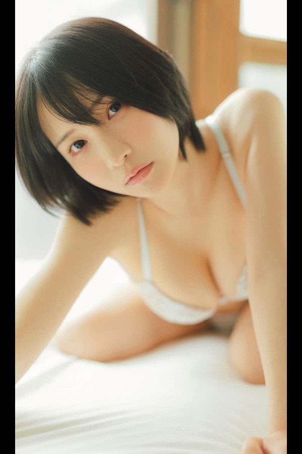 【デジタル限定】五木ゆうり写真集「恋するショートカット」 preview001 06 89