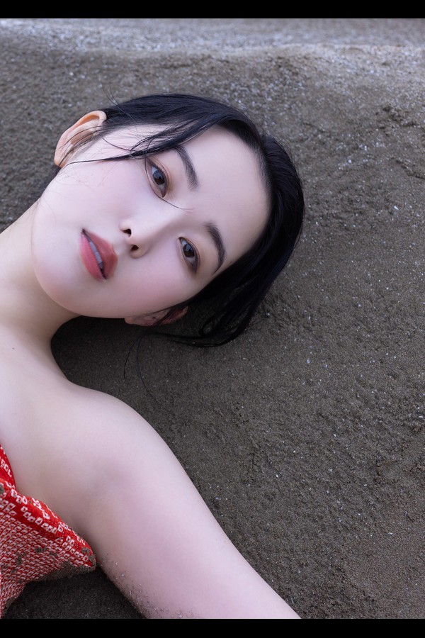 【デジタル限定 YJ PHOTO BOOK】おしの沙羅写真集「花あそび」 preview001 01 39